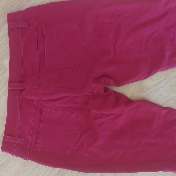 Red pants - Picture 6 of 6